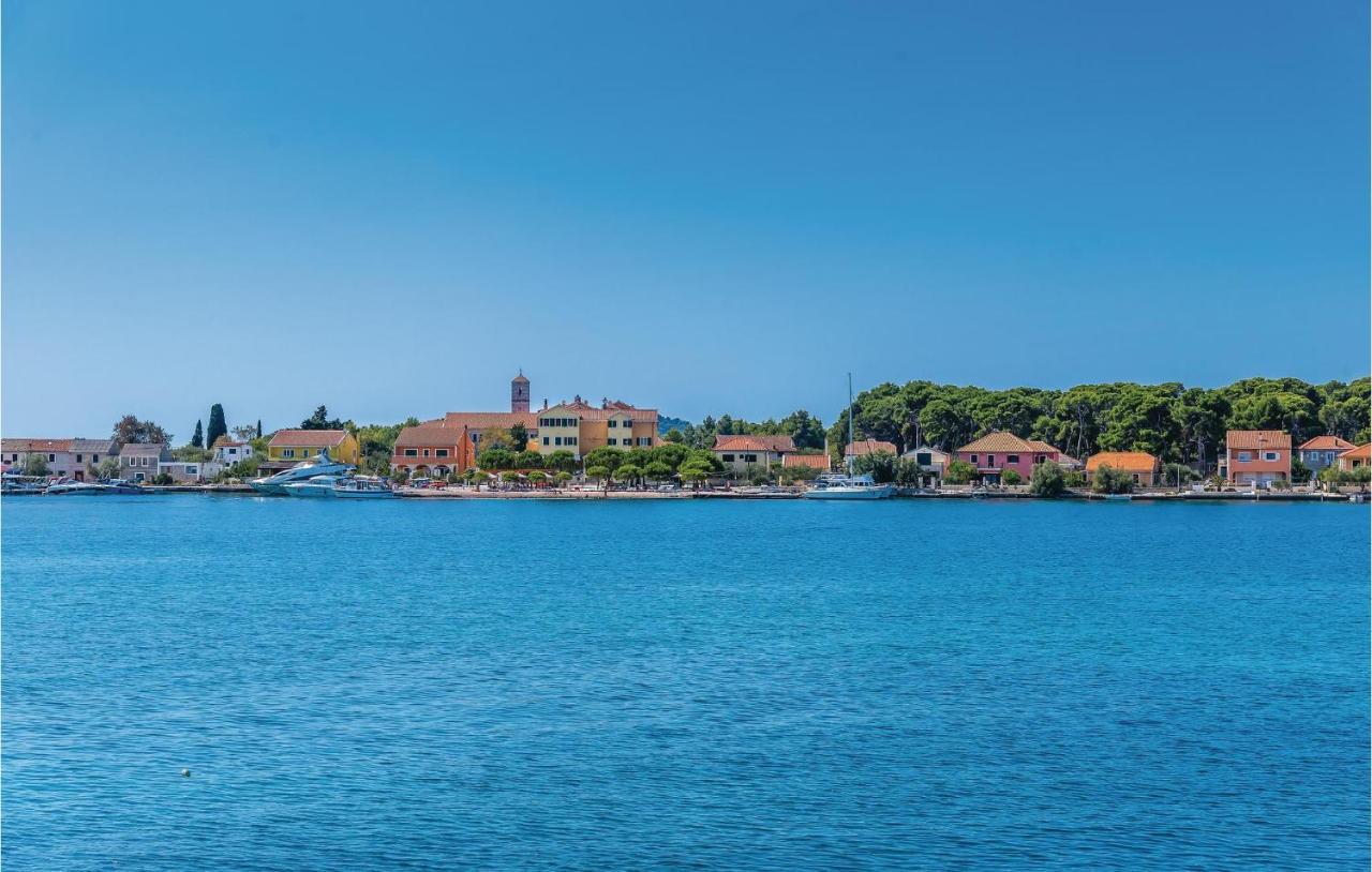 Lovely Home In Sibenik-Brodarica With Kitchen Donje Polje Εξωτερικό φωτογραφία