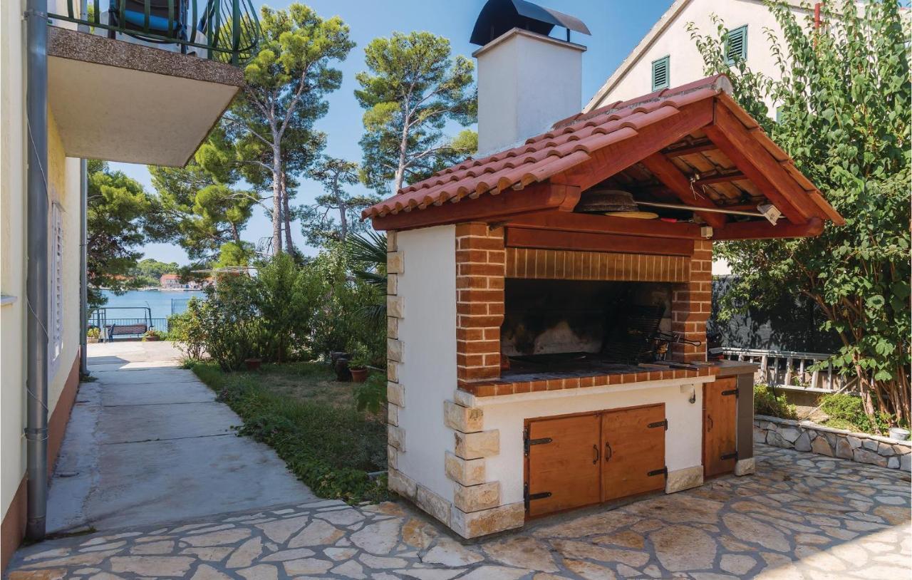 Lovely Home In Sibenik-Brodarica With Kitchen Donje Polje Εξωτερικό φωτογραφία